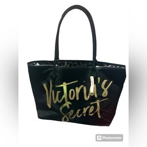 NWT Victoria’s Secret Tote